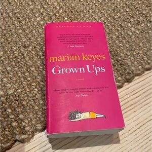 Grown Ups by Marian Keyes Paperback